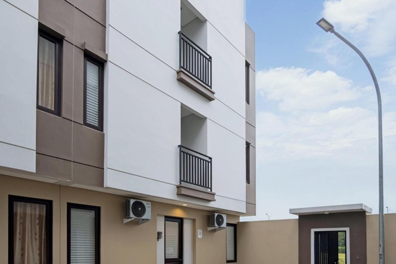 Twospaces Living At Zena Mozia Tegal  Exterior photo